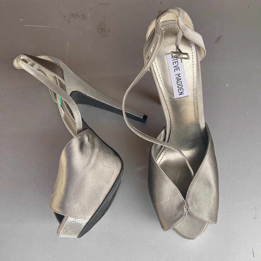 Shoes - Picture 2 of 2